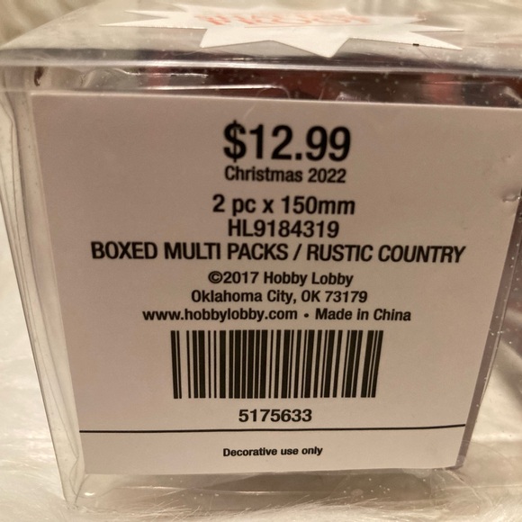 🎄(bundle of 3 for $30 )Set of two lantern ornaments - Picture 4 of 4